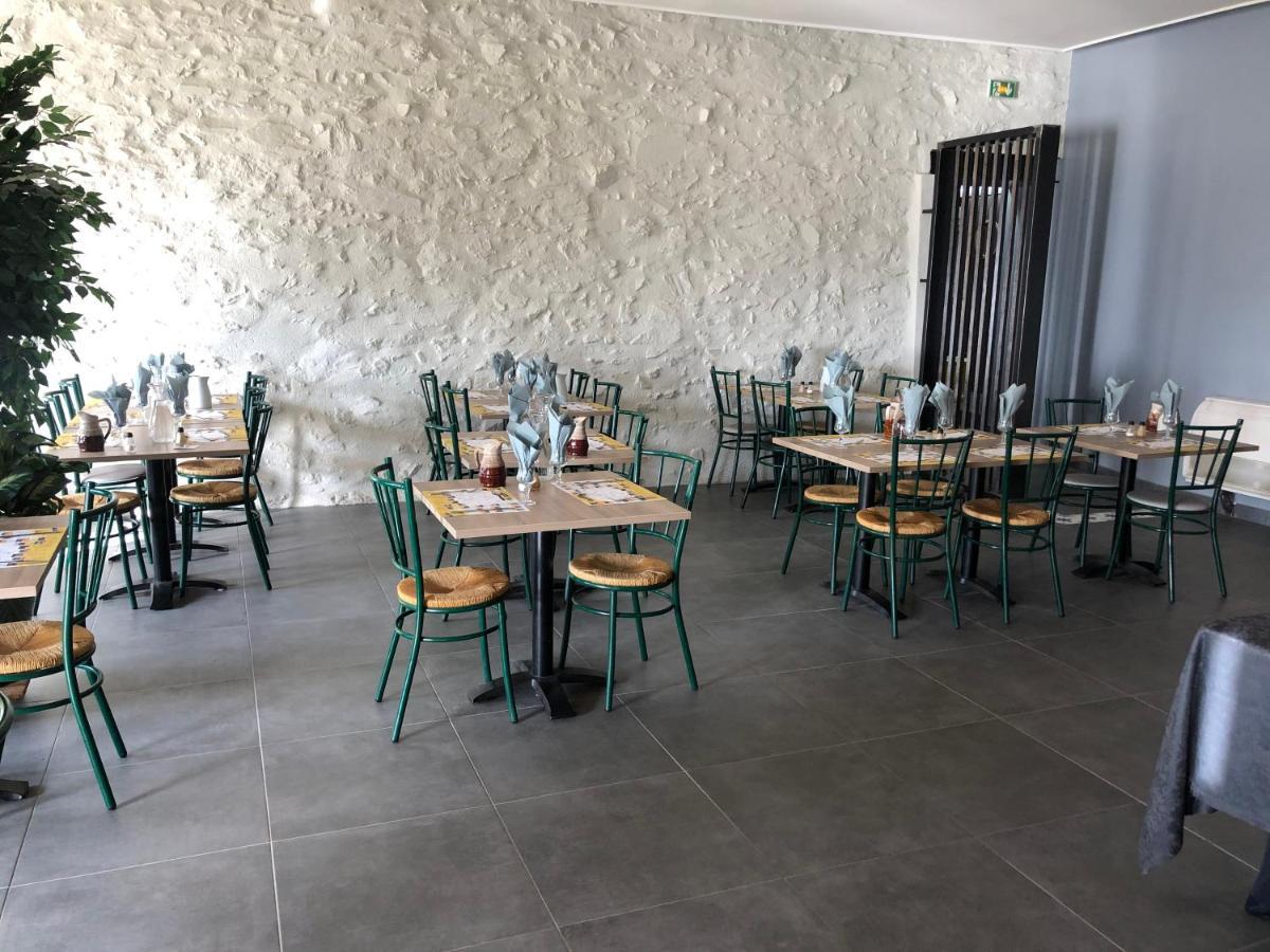 Le Relais D'Etagnac Otel Dış mekan fotoğraf